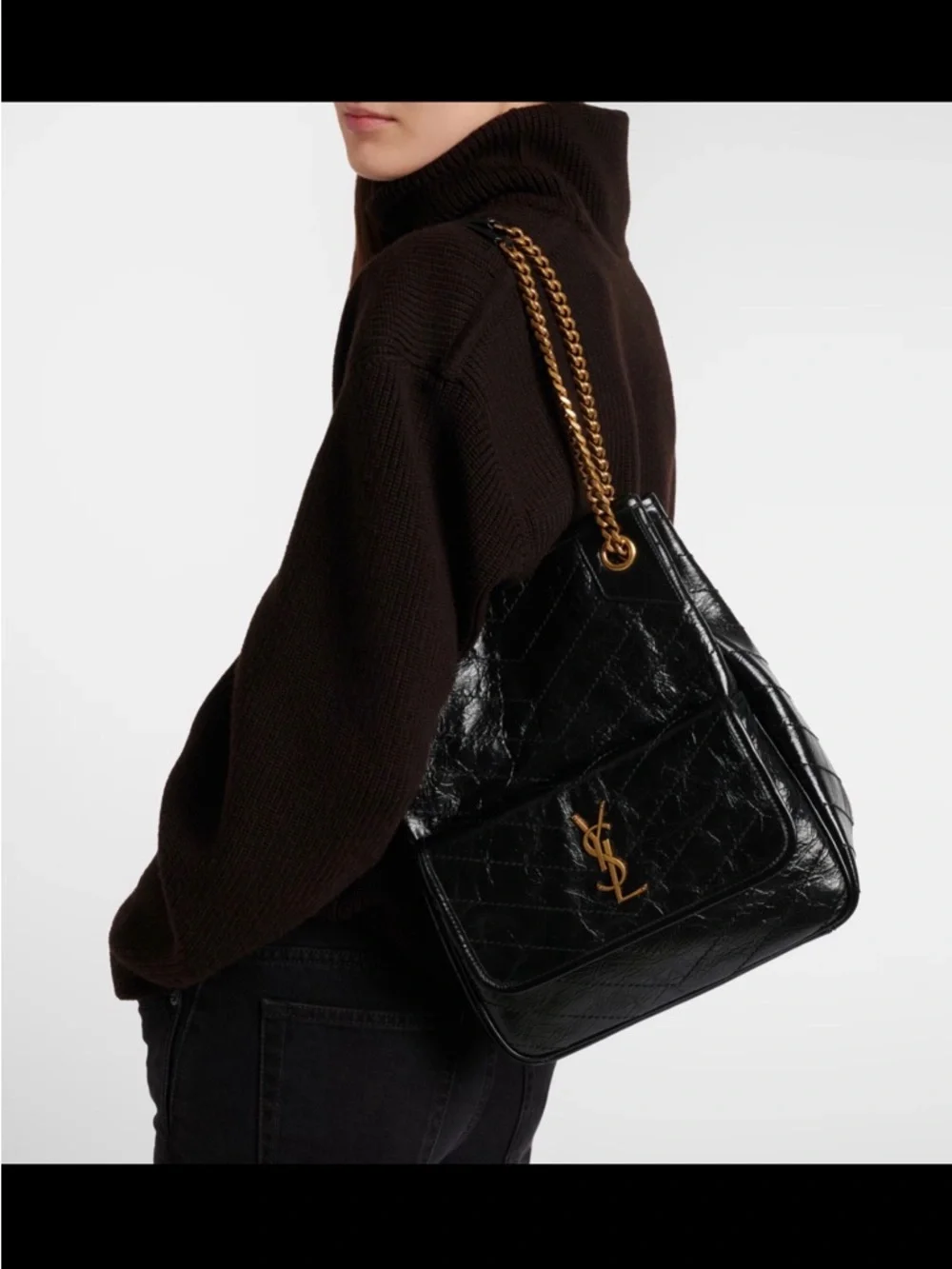 NWOT Saint Laurent Black Quilted Patent Leather Tote with Gold Chain Handles - Picture 5 of 6